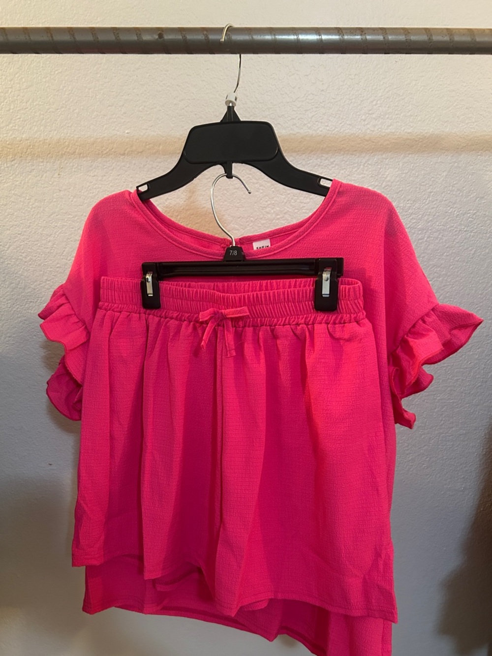 SHEIN Hot Pink Girls Ruffle Sleeve Tunic & Shorts Set